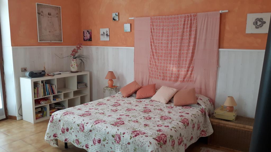 B&B Casa Manuelli Alessandria Rum bild